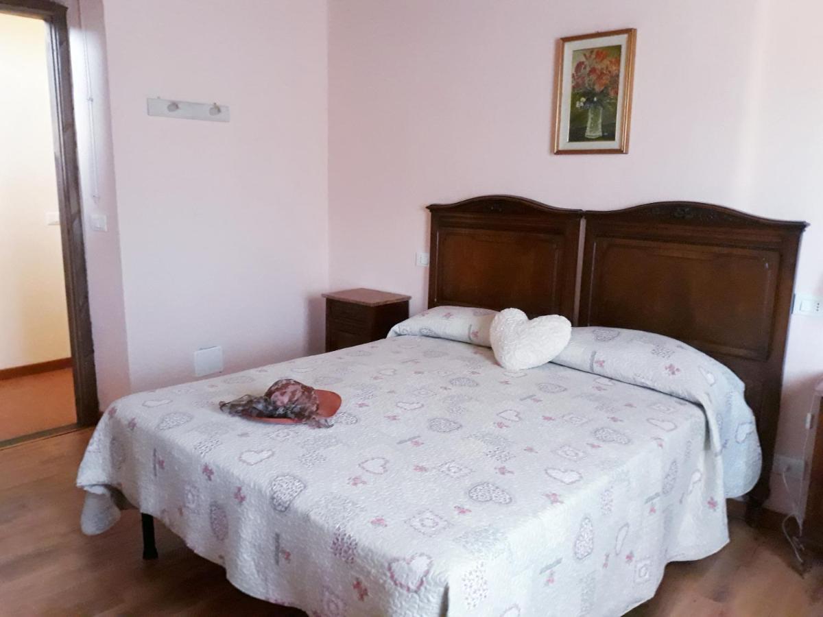 Agriturismo "Veritas" Bed & Wine Casaleggio Boiro Ngoại thất bức ảnh